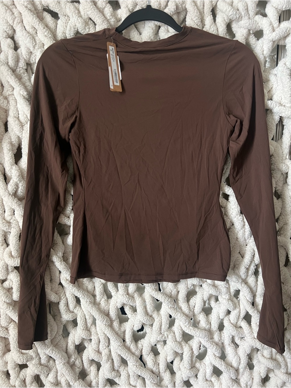 SKIMS FITS EVERYBODY LONG SLEEVE T-SHIRT NWT - COCOA - Picture 3 of 3